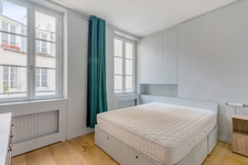 PARIS 10 - FAUBOURG SAINT DENIS 9