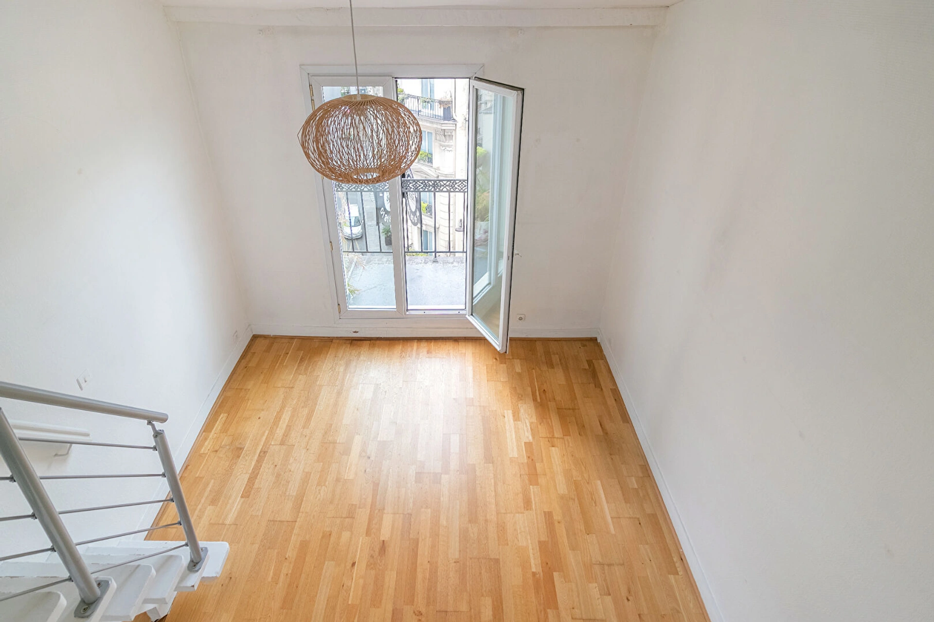 FAUBOURG SAINT DENIS, Duplex 2/3 pieces - 50m² BALCON 3