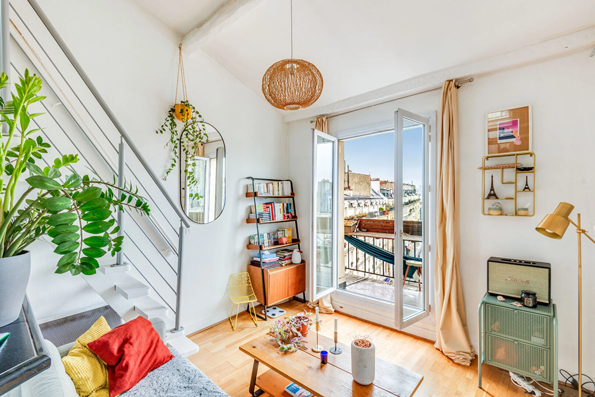 FAUBOURG SAINT DENIS, Duplex 2/3 pieces - 50m² BALCON 1