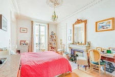 PARIS 10 - VILLAGE SAINT MARTIN 9