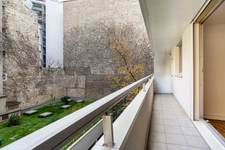 Paris 75011 - Avenue Parmentier 4