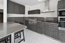 PARIS 11 - RUE DU CHEMIN VERT 9