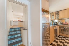 PARIS 11 - REPUBLIQUE 6