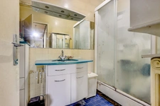 PARIS 14 - TOMBE ISSOIRE 12