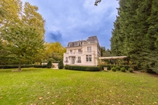 Maison  9 pièce(s) 430 m2 2