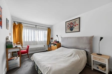 PARIS 15 - VOLONTAIRES 4