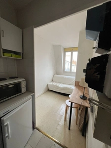 Appartement Paris 1 pièce(s) 7.36 m2 3