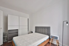 PARIS 15E - SAINT CHARLES 4