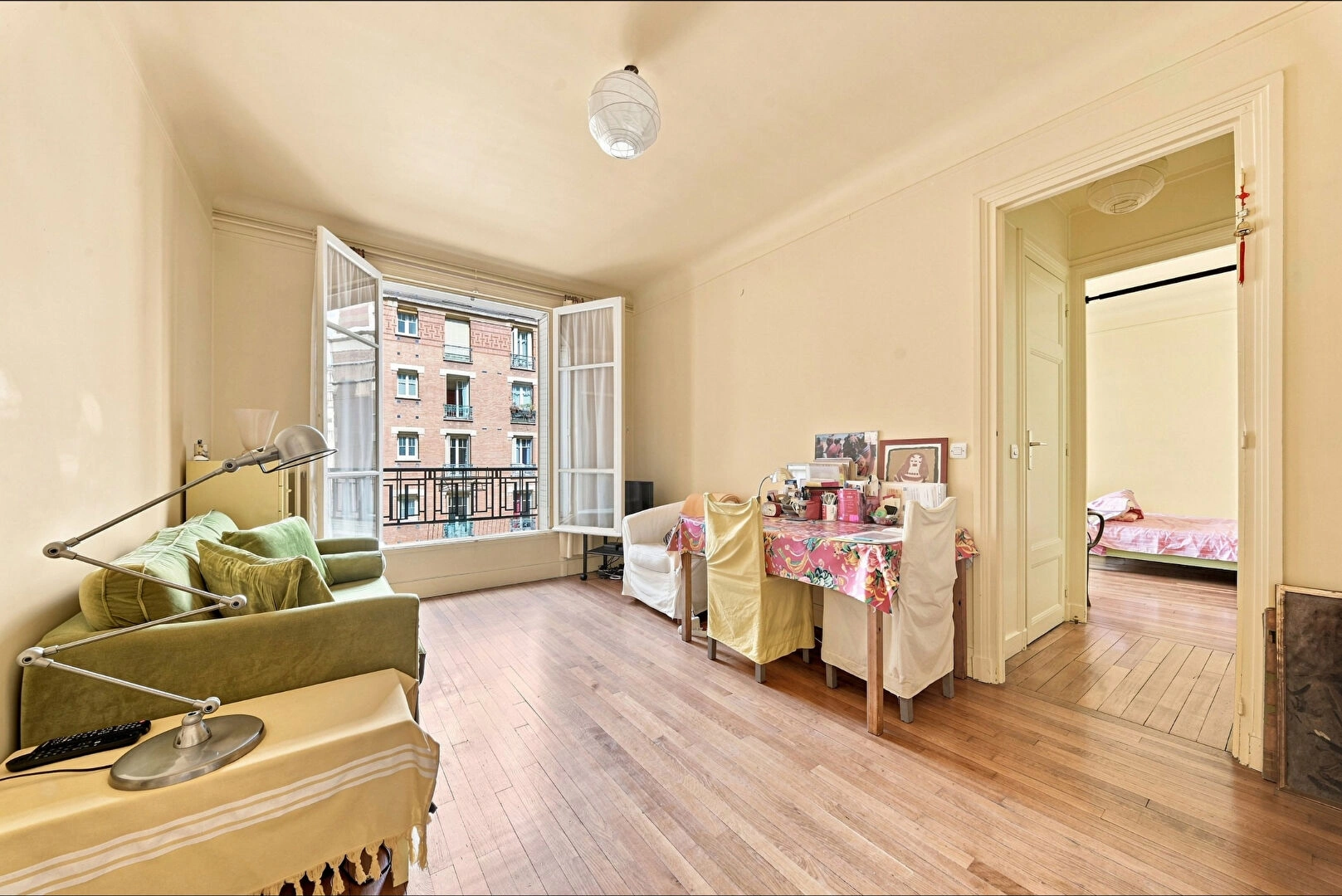 Appartement 2 pièces 42 m² · à Paris · 42 m² · 415 000 €