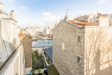 F2 meublé - Paris XVI - Rue Claude Terrasse 8