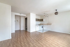 Appartement  1 pièce(s) 34 m2 _ BASSIN DE LA VILLETTE 4