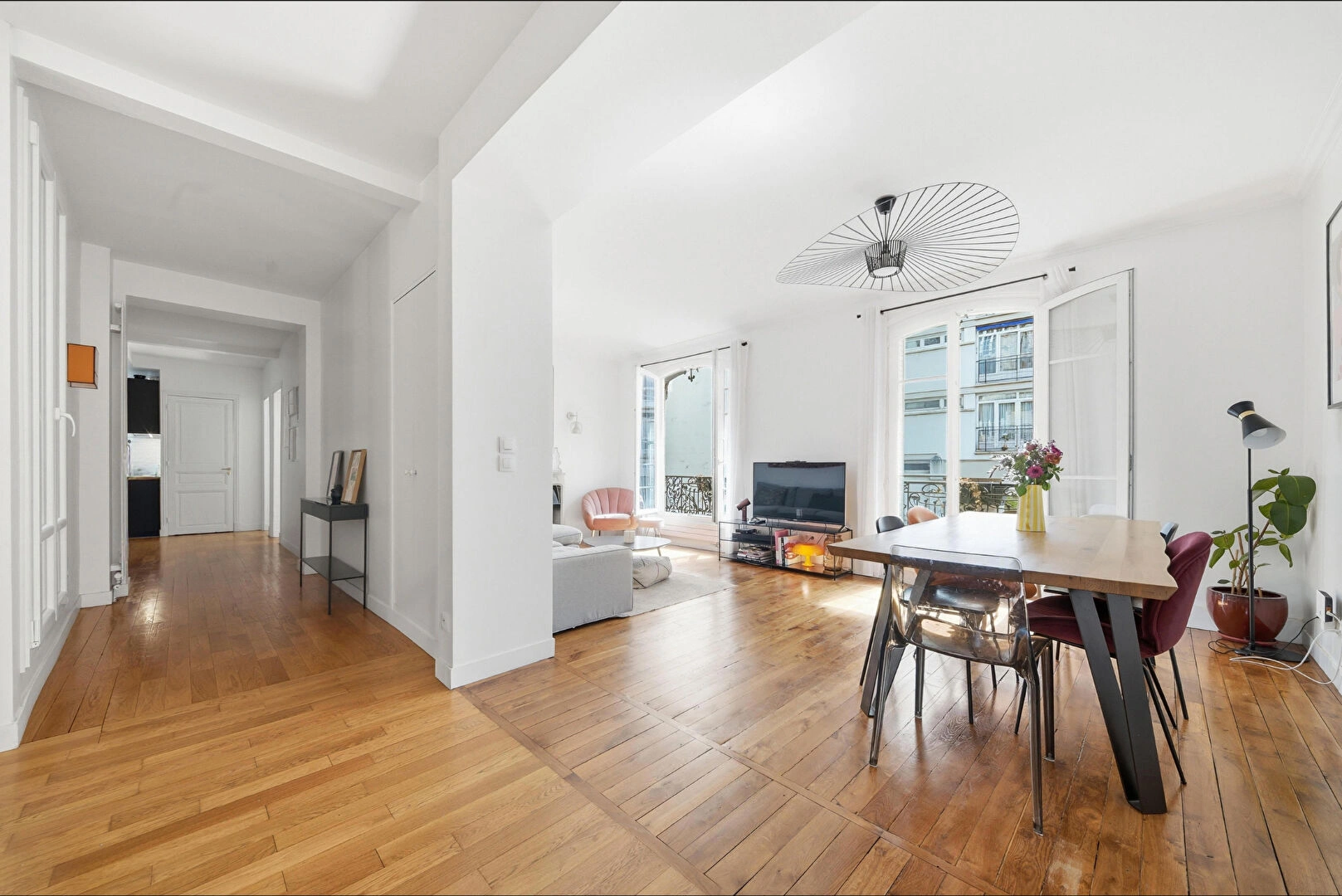 Appartement 6 pièces 135 m² · à Paris · 135 m² · 1 249 000 €