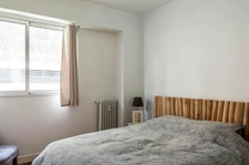 F2 loué meublé - Paris XVe - Rue Lecourbe 4