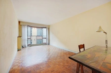 PARIS 15 - VILLAGE SAINT-CHARLES 2