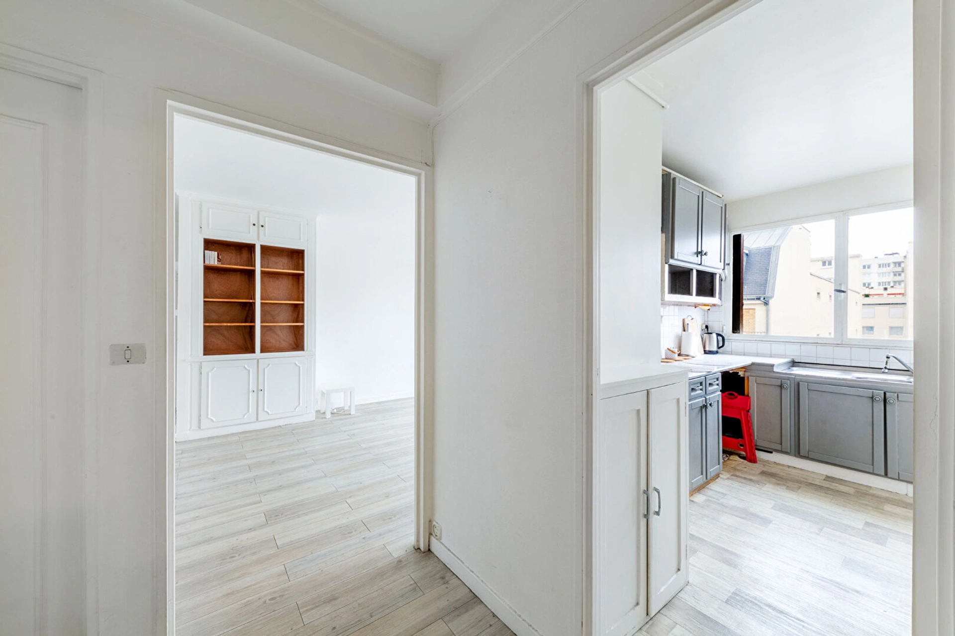 PARIS 15E - 2 pièces 49 m2 + balcon 8 m2 - CHARLES MICHELS 7