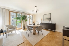 PARIS 15 - PORTE DE VERSAILLES 1