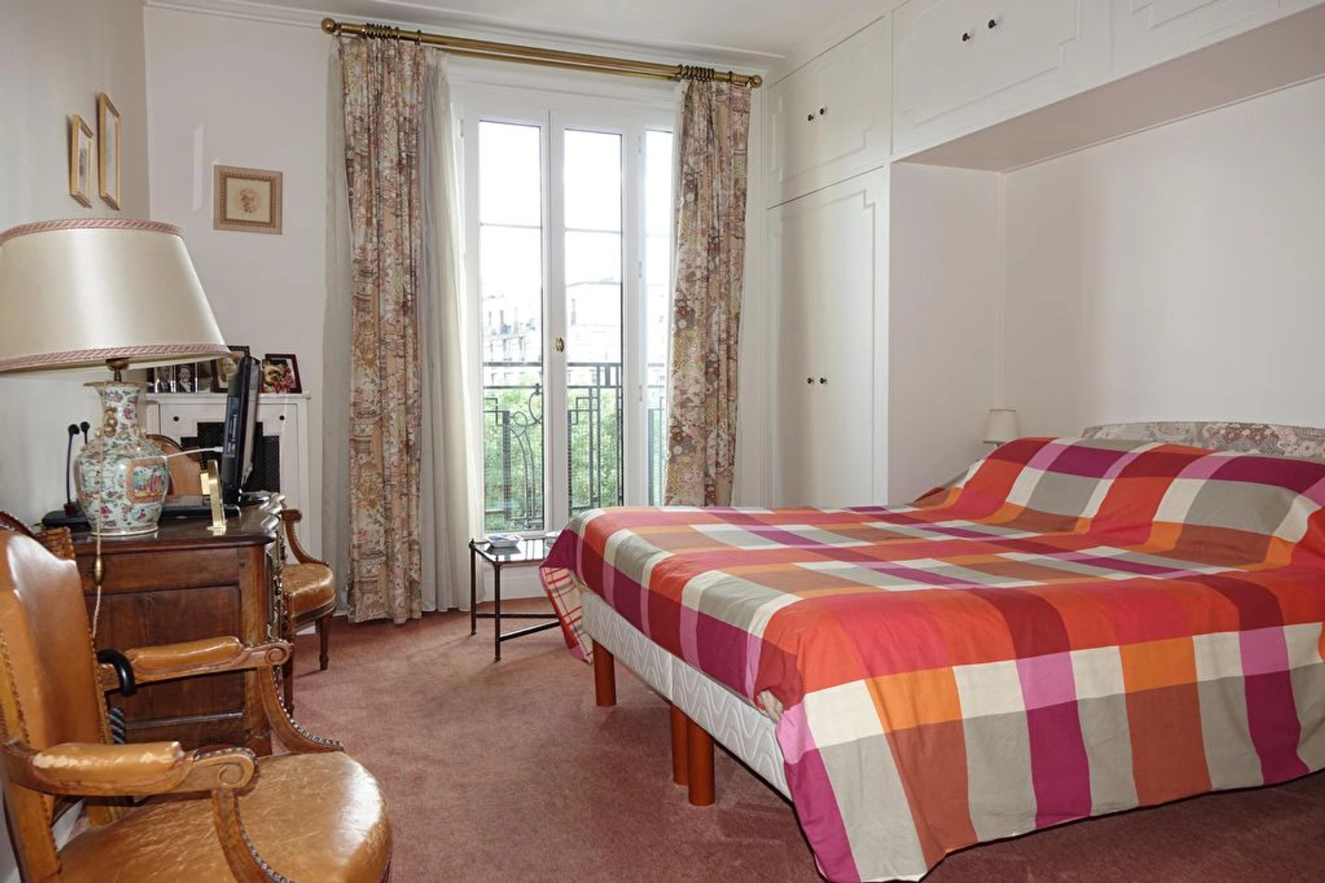 PARIS 15 - RUE CASTAGNARY 8
