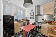 PARIS 18 - RUE D'ORSEL 8