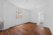 PARIS 18 - GUY MOQUET 1