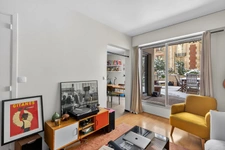 PARIS 18 - RUE DES COTTAGES 3