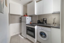 PARIS 20 - RUE DES PYRENEES 6