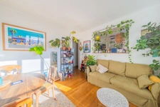 PARIS 20 - RUE DE MENILMONTANT 2