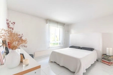 PARIS 20 - PASSAGE GAMBETTA 11