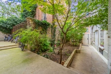 PARIS 20 - RUE DE MENILMONTANT 7