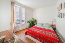 PARIS 20 - RUE DE MENILMONTANT 4