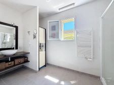 Plain pied - 3 chambres - 50m de la mer