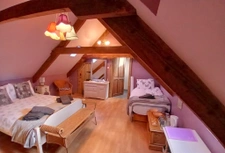 Charmante maison en pierre avec dépendance