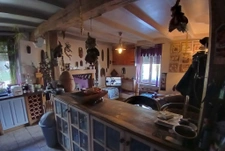 Charmante maison en pierre avec dépendance