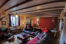 Charmante maison en pierre avec dépendance