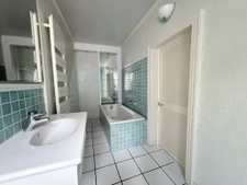 Bel appartement T3 de 95 m2 au coeur historique de Bourges