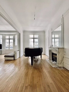 Appartement de caractère, 196m2, 4 chambres, ascenseur