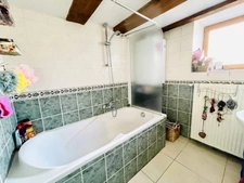 Maison de village rénovée, 3 chambres, belle vue