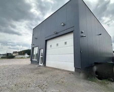 Bâtiment industriel avec fort potentiel !