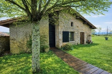 3 Bedroom Barn Conversion with Gîte, Barns & Open Views