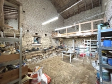 Stone longère with barns, 3 bedrooms, potential for guest ho