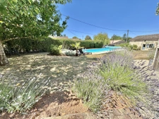 230 sqm property with five bedrooms, swimming pool and outbu