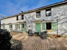 beautiful house with hug living-room, garage, 4/5 bedrooms