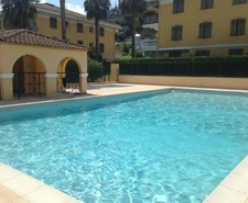 T3  terrasse, piscine et place de pkg –Mandelieu-la-Napoule