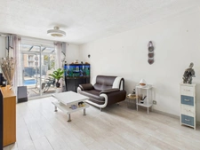 Grande maison avec piscine chauffée & studio – Parfaite pour famille !