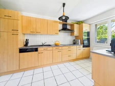 Grand Appartement (117 m²) en rez-de-jardin (200 m²)