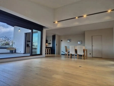 SUPERBE MAISON AVEC VUE SUR LA TOUR EIFFEL