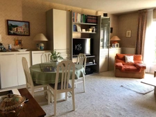 MAISON – ELANCOURT – QUARTIER NOUVELLE AMSTERDAM LES 7 MARES – COUR - GARAGE – JARDIN