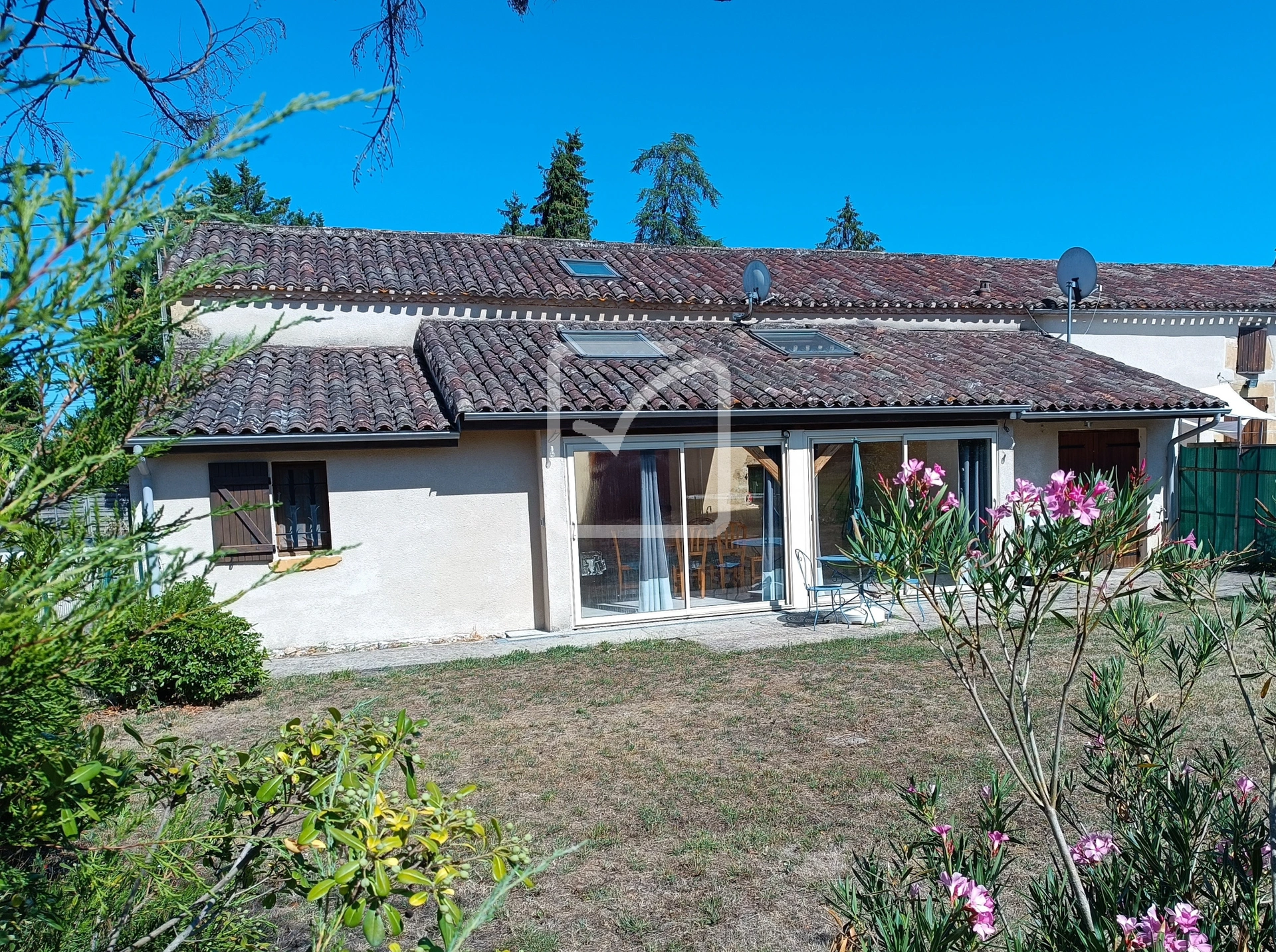 Maison 6 pièces 125 m² · à Saint-Germain-Et-Mons · 125 m² · 185 000 €