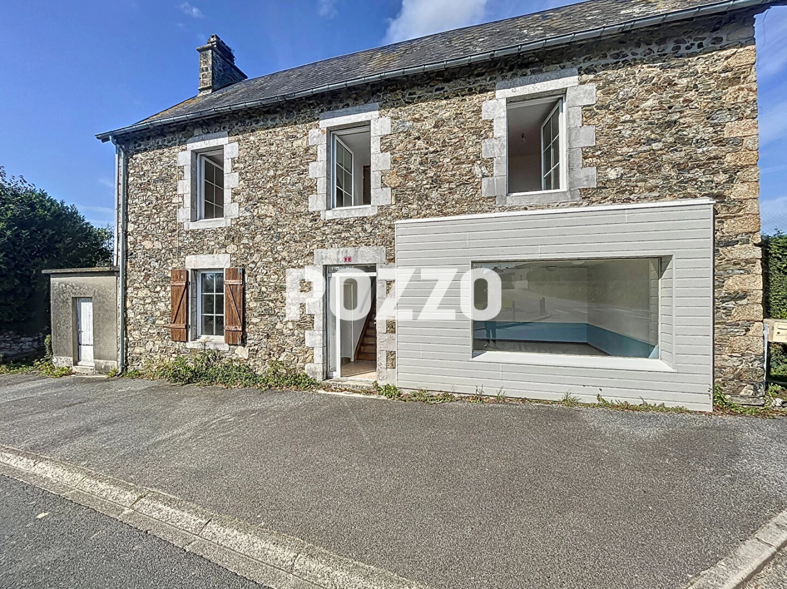 Maison à vendre SAINT SAUVEUR VILLAGES 9 pièce(s) 129m2 149 800€
