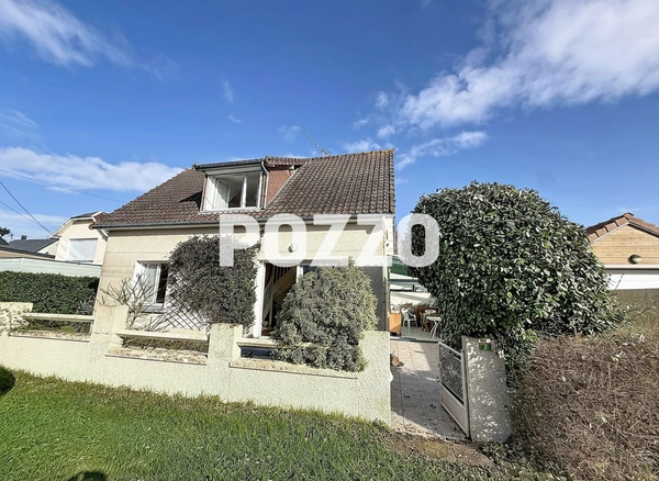 Maison 5 pièces 97 m² · à Jullouville · 97 m² · 388 500 €