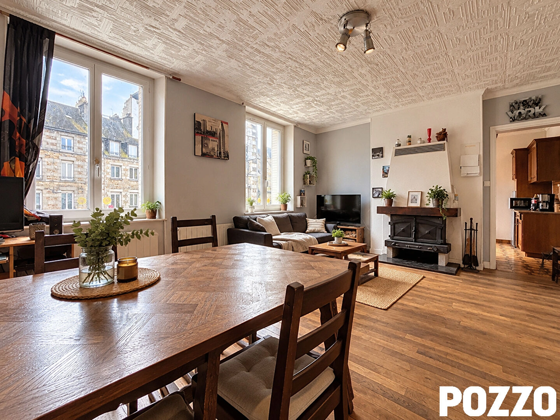 Appartement 5 pièces 122 m² · à Saint-Hilaire-du-Harcouët · 122 m² · 79 400 €